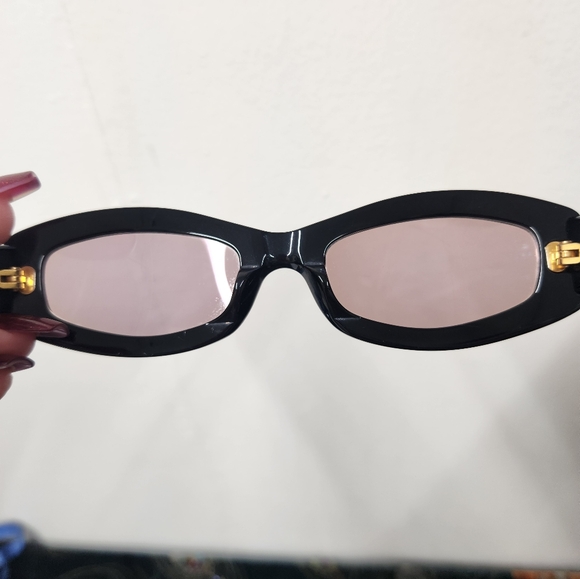 Chanel Sunglasses - Picture 3 of 10